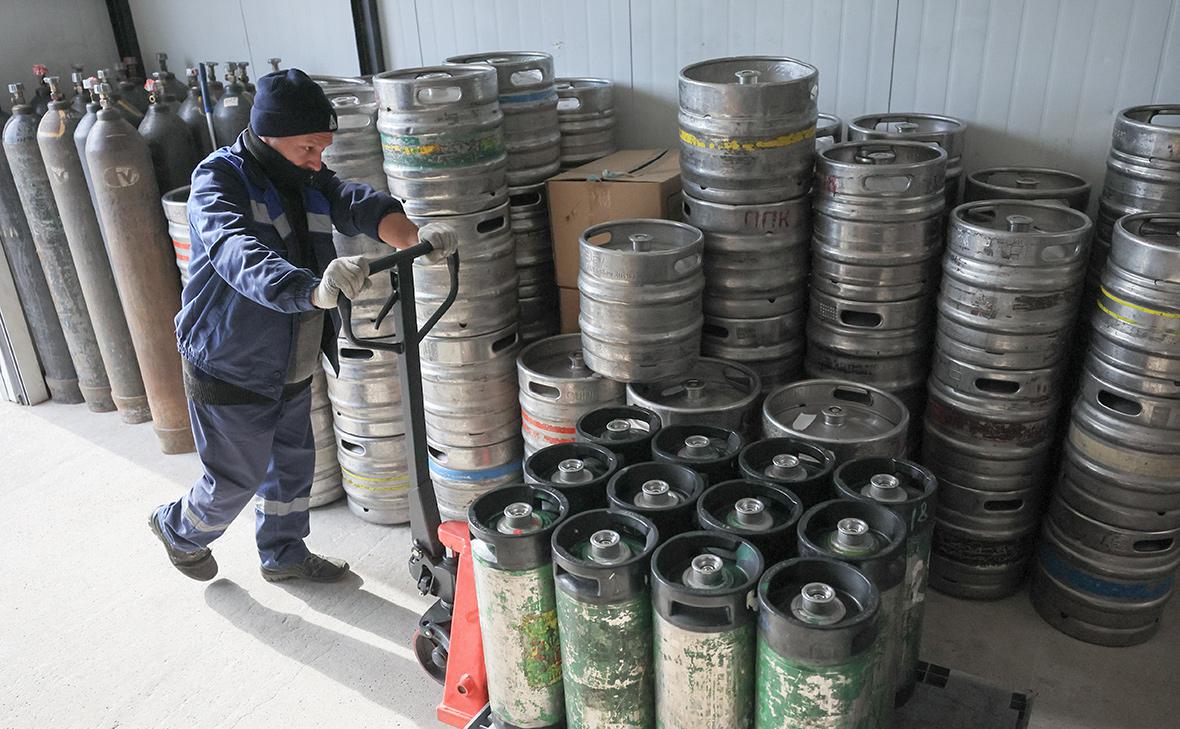 Пивовары сообщили об отказах сетей покупать у них разливное пиво